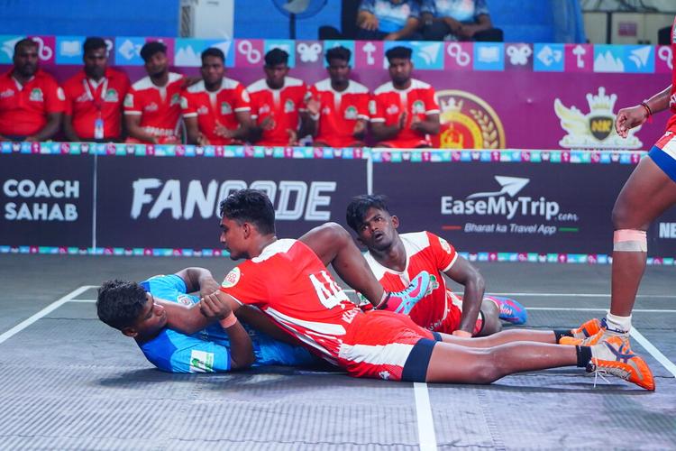 Gajenthiramoorthi Murugesan - Match 9 - Karpagam University vs KR Sports - YKS TN CLUBS 2024