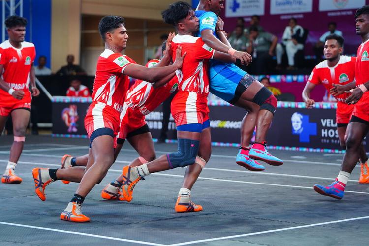 N Manikandan - Match 9 - KR Sports vs Karpagam University - YKS TN CLUBS 2024
