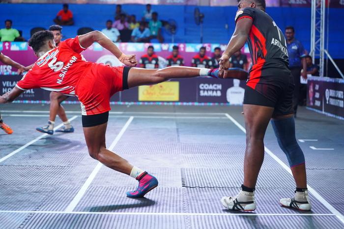 Shankar Nallusamy - Match 62 - Karpagam University vs AMKC Gobi - YKS TN CLUBS 2024