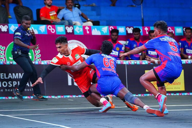 Gajenthiramoorthi Murugesan - Match 66 - Kattakudi Sports vs Karpagam University - YKS TN CLUBS 2024