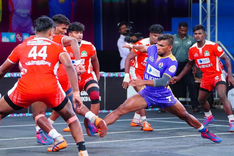 Dinesh Kumar Krishnamoorthi - Match 71 - Karpagam University vs N.A. Academy - YKS TN CLUBS 2024