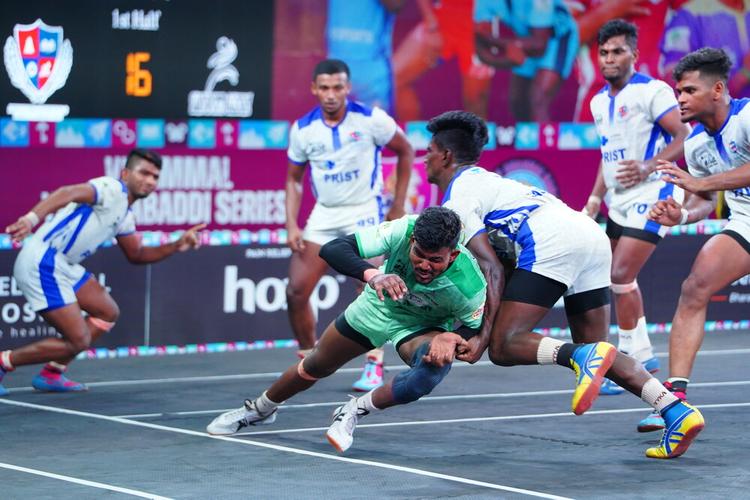 Velavan Muruganantham - Match 85 - Samy Academy vs PRIST University - YKS TN CLUBS 2024