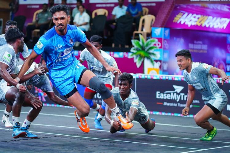 Ganganath Krishnan - Match 102 - KR Sports vs PK Sports - YKS TN CLUBS 2024