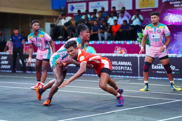 Shankar Nallusamy - Quarter Final 2 - Karpagam University vs Chennai Sports - YKS TN CLUBS 2024