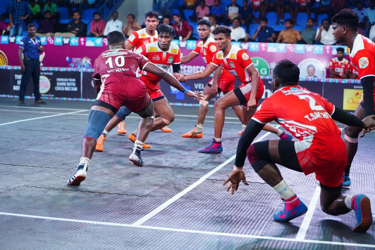 N Manikandan - Final - Vels University vs Karpagam University - YKS TN CLUBS 2024