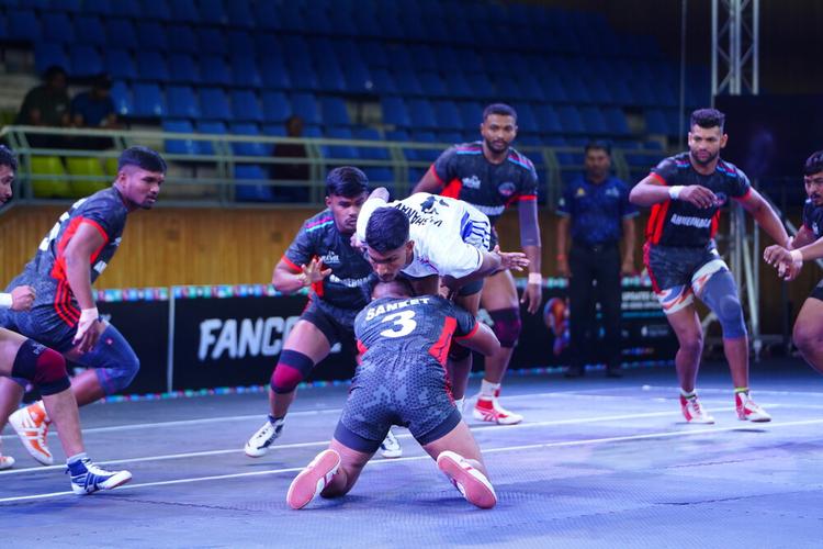 Sanket Khalate - Match 1 - Mumbai Shahar vs Ahmednagar District - KMP YKS IDYL 2024