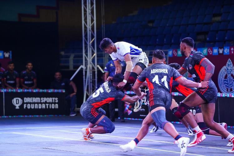 Rupesh Salunkhe - Match 1 - Mumbai Shahar vs Ahmednagar District - KMP YKS IDYL 2024