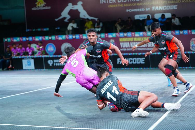 Abhishek Pawar - Match 8 - Raigad District vs Ahmednagar District - KMP YKS IDYL 2024