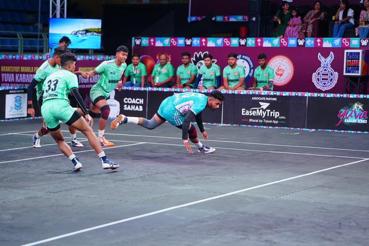Jayesh Mahajan - Match 52 - Latur District vs Nandurbar District - KMP YKS IDYL 2024