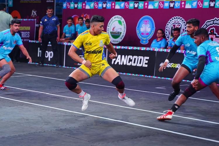 Dadaso Pujari - Match 65 - Palghar District vs Kolhapur District - KMP YKS IDYL 2024
