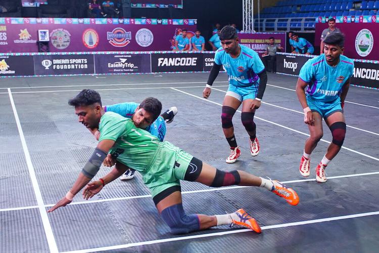 Jayesh Mahajan - Match 75 - Nandurbar District vs Palghar District - KMP YKS IDYL 2024