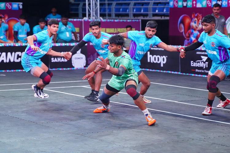 Jayesh Mahajan - Match 75 - Nandurbar District vs Palghar District - KMP YKS IDYL 2024