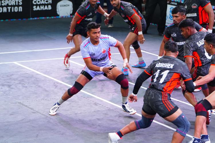 Abhishek Shinde - Match 15 - Ahmednagar District vs Ratnagiri District - KMP YKS IDYL 2024