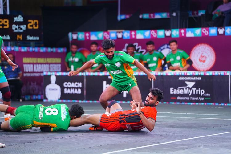 Rushikesh Gadakh - Match 92 - Nashik District vs Satara District - KMP YKS IDYL 2024