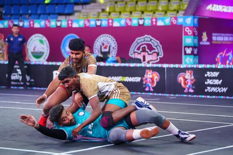 Dipak Rathod - Match 93 - Dharashiv District vs Latur District - KMP YKS IDYL 2024