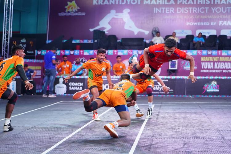 Ganesh Gite - Match 105 - Jalna District vs Nashik District - KMP YKS IDYL 2024