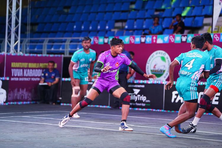 Anurag Singh - Match 110 - Raigad District vs Latur District - KMP YKS IDYL 2024