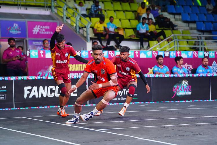 Pawan Bhor - Match 112 - Nashik District vs Nanded District - KMP YKS IDYL 2024