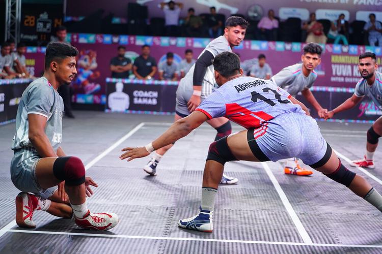 Abhishek Shinde - Match 24 - Ratnagiri District vs Beed District - KMP YKS IDYL 2024
