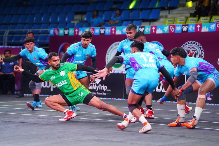 Anand Shinde - Match 31 - Satara District vs Palghar District - KMP YKS IDYL 2024
