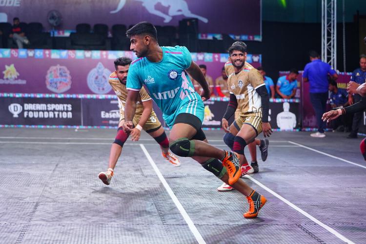 Pradip Akangire - Match 32 - Latur District vs Dharashiv District - KMP YKS IDYL 2024