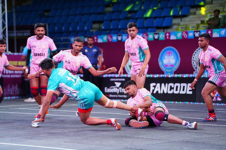 Ajinkya Katle - Match 35 - Latur District vs Sangli District - KMP YKS IDYL 2024