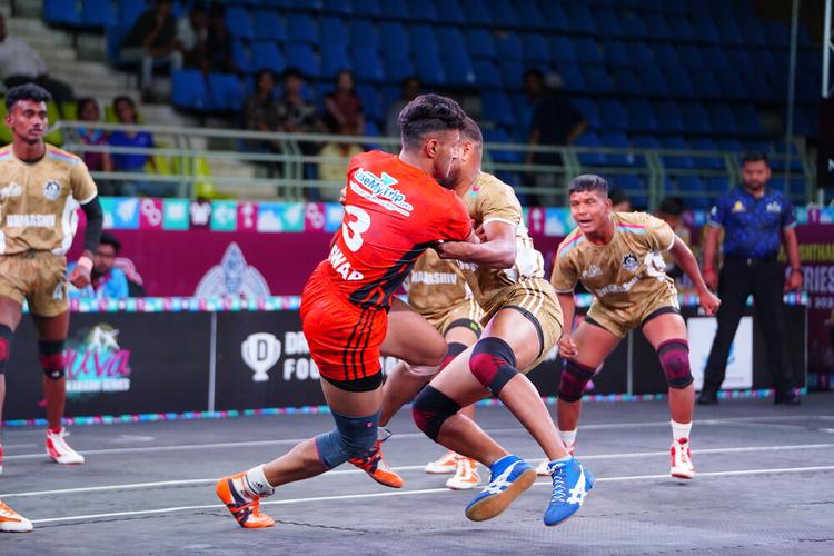 Ishwar Pathade - Match 36 - Nashik District vs Dharashiv District - KMP YKS IDYL 2024