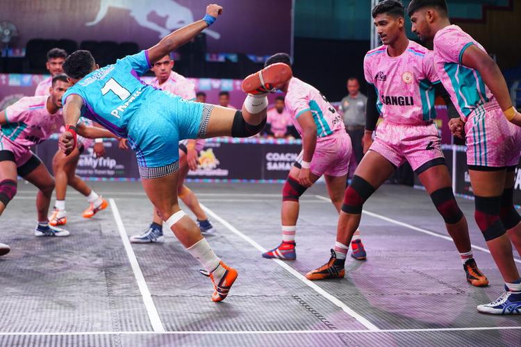 Pratik Jadhav - Match 37 - Sangli District vs Palghar District - KMP YKS IDYL 2024