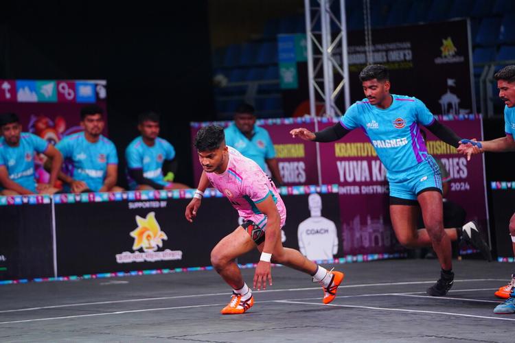 Tushar Khadke - Match 37 - Palghar District vs Sangli District - KMP YKS IDYL 2024