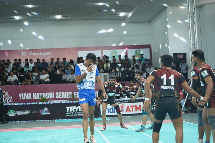 Someshwara Darshan - Match 1 - Delhi Dhurandhars vs Hampi Heroes - YKS 11 DIVISION ROUNDS