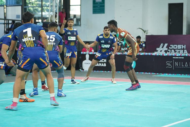 Arun Kumar - Match 3 - Chandigarh Chargers vs Chola Veerans - YKS 11 DIVISION ROUNDS